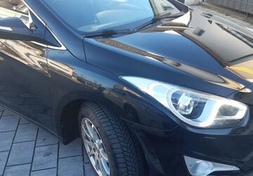 Hyundai i40 165.000 km 6.300 &euro; Ravensburg 88212