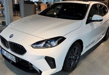 BMW 118 3.000 km 44.699 &euro; Hainburg 63512