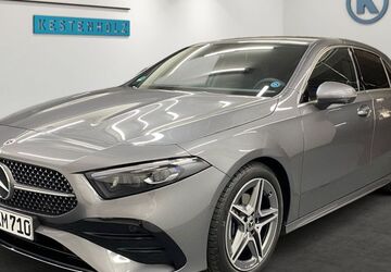 Mercedes-Benz A 180 2.001 km 33.850 &euro; Freiburg 79111