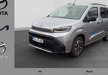 Toyota Proace City 7.000 km 39.950 &euro; Schortens 26419