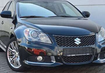 Suzuki Kizashi 105.127 km 11.900 &euro; Wiesbaden 65201