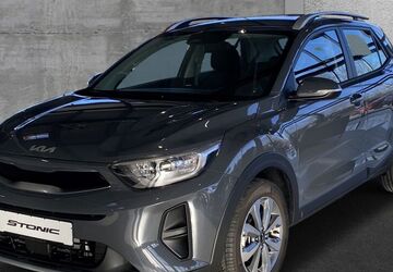 Kia Stonic 7.900 km 15.990 &euro; Röhrnbach 94133