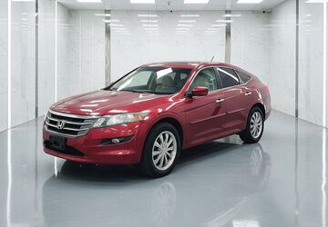 Honda Accord 129.000 km 7.900 &euro; Trzcianka 