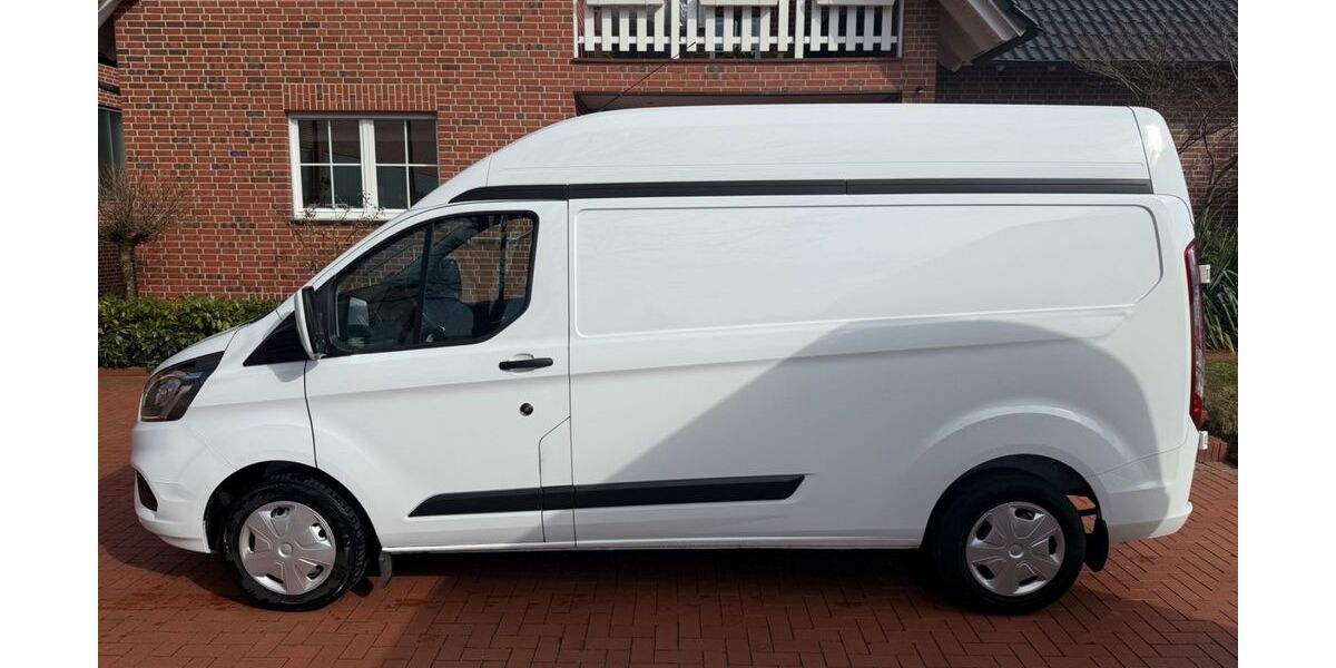 Ford Transit Custom 65.750 km 23.999 &euro; Schloß-Holte 33758