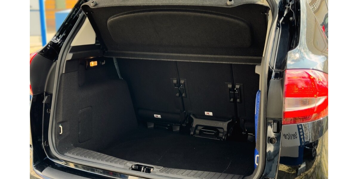 Ford C-Max 89.287 km 15.900 &euro; Weißenfels 06667