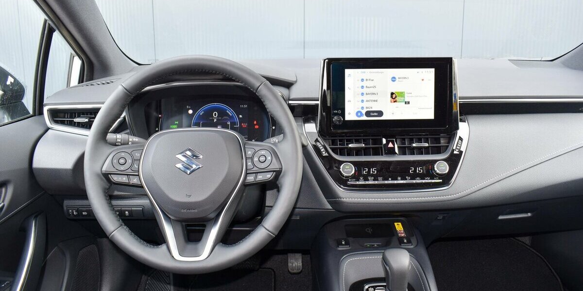 Suzuki Swace Comfort+ 1.8l CVT Hybrid 33.450 km 23.890 &euro; Höchberg-Würzburg 97204