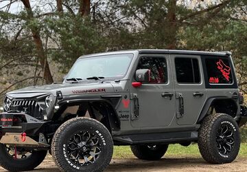 Jeep Wrangler 29.800 km 52.600 &euro; Vilnius 