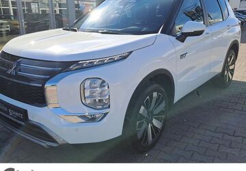 Mitsubishi Outlander 3.200 km 47.490 &euro; Wesel 46485