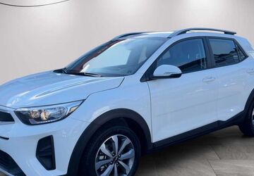 Kia Stonic 8.000 km 22.900 &euro; Mainz 55120