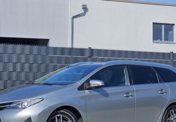Toyota Auris 182.165 km 8.450 &euro; Monsheim 67590