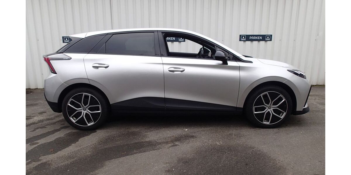 MG 4 14.500 km 22.999 &euro; Neuenhagen bei Berlin 15366