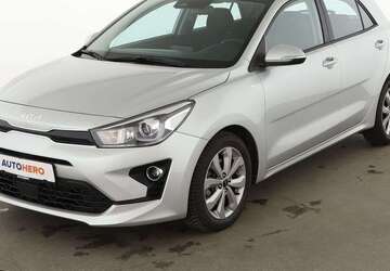 Kia Rio 17.126 km 16.560 &euro; Köln 50739
