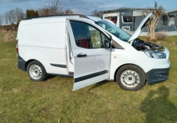 Ford Transit Courier 110.000 km 5.250 &euro; Hamburg 22149