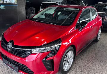 Renault Clio 7.443 km 19.499 &euro; Oberhausen 46145