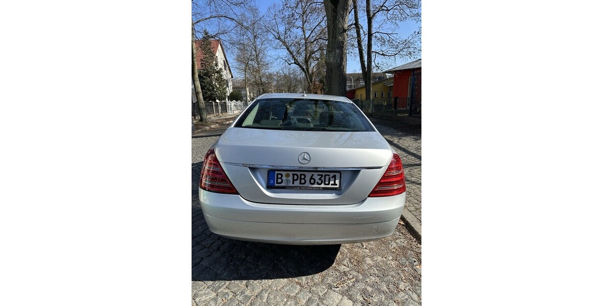 Mercedes-Benz S 320 255.000 km 11.000 &euro; Berlin 10178