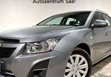 Chevrolet Cruze 68.840 km 6.999 &euro; Bous 66359