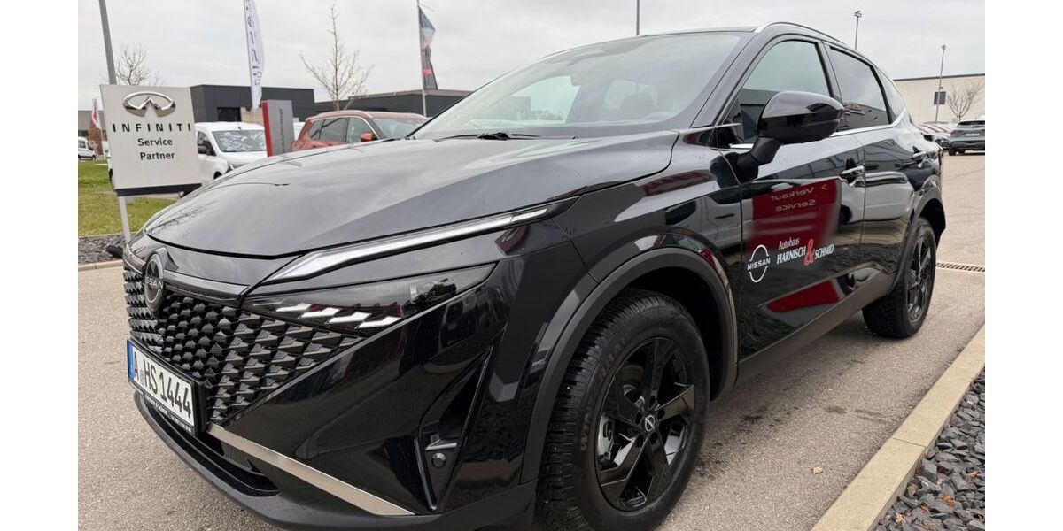 Nissan Qashqai 5.500 km 34.970 &euro; Gersthofen 86368