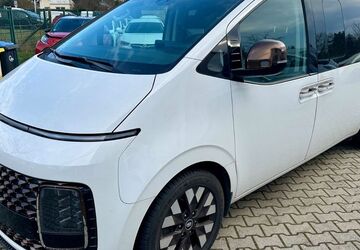 Hyundai STARIA 130.000 km 29.750 &euro; Zwenkau OT Löbschütz 04442