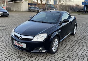 Opel Tigra 157.800 km 2.280 &euro; Georgsmarienhütte 49124