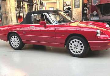 Alfa Romeo Spider 144.000 km 24.800 &euro; Berlin 10553