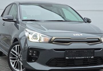 Kia Rio 15.698 km 18.298 &euro; Wiesbaden 65201