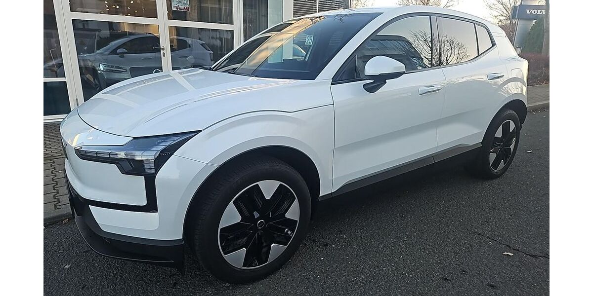 Volvo EX30 3.532 km 29.998 &euro; Chemnitz OT Röhrsdorf 09247