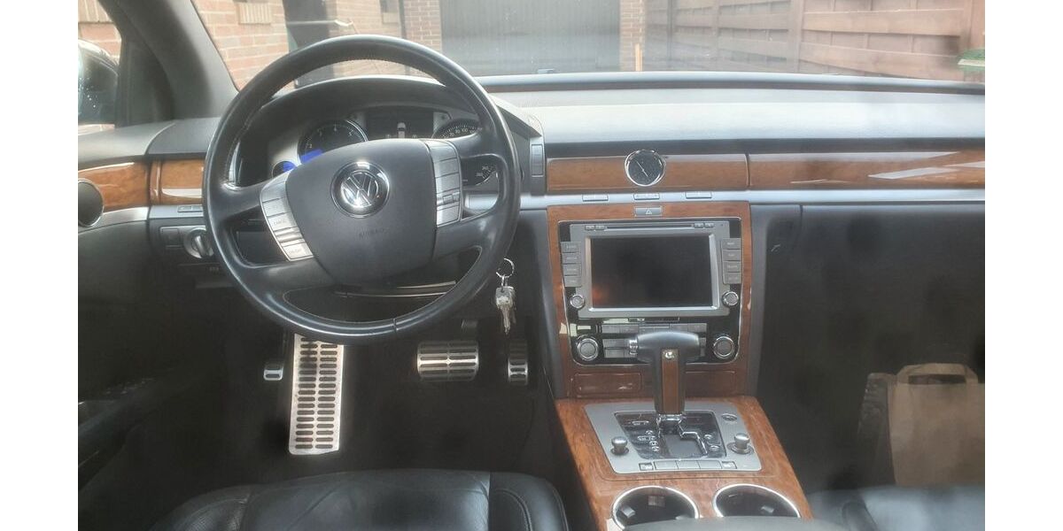 VW Phaeton 218.000 km 6.800 &euro; Salzgitter 38228
