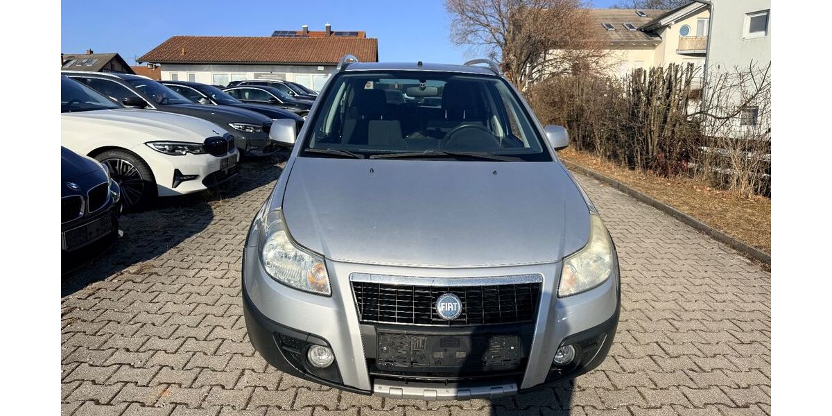 Fiat Sedici 172.472 km 2.999 &euro; Raubling 83064