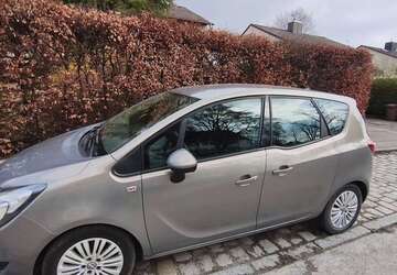 Opel Meriva 84.000 km 6.000 &euro; München, Landeshauptstadt 80999