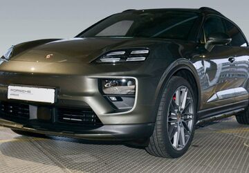 Porsche Macan 9.900 km 108.980 &euro; Frankfurt 60314