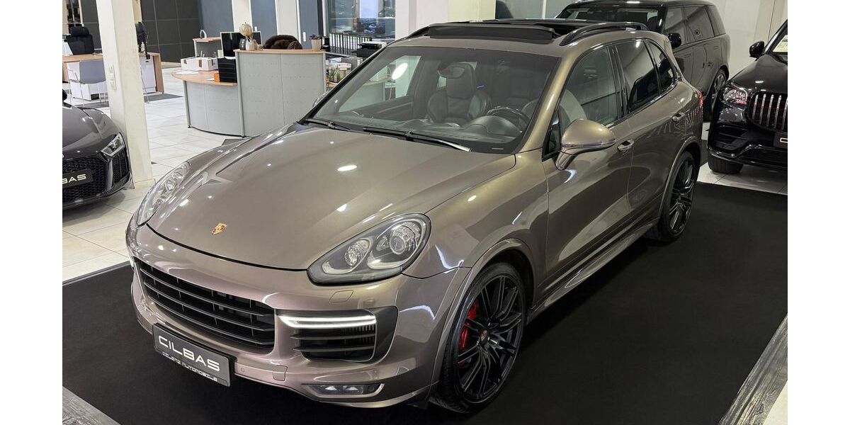 Porsche Cayenne 245.000 km 29.900 &euro; Gelsenkirchen 45891