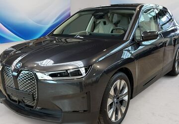 BMW iX 6.277 km 66.900 &euro; Oldenburg 26135
