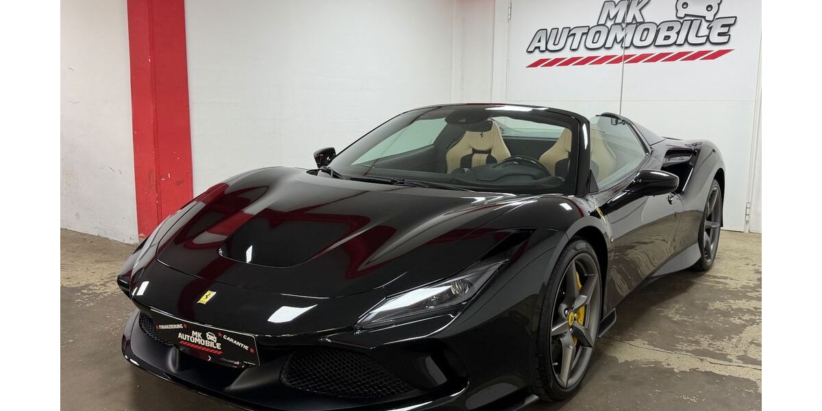 Ferrari F8 17.750 km 355.900 &euro; Köln 50739