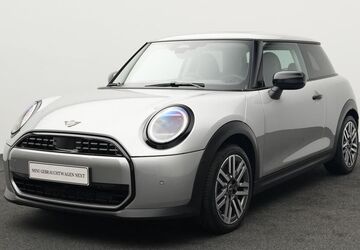 Mini Cooper C 3.804 km 28.171 &euro; 