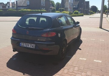 Alfa Romeo 147 160.000 km 1.500 &euro; Wilster 25554