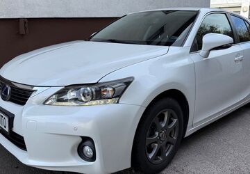 Lexus CT 200h 83.000 km 14.990 &euro; Neu-Ulm (Pfuhl) 89233
