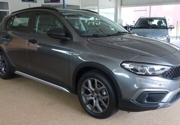 Fiat Tipo 19.000 km 15.985 &euro; Ludwigsfelde 14974