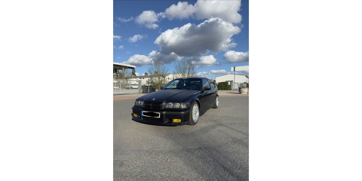 BMW 323 324.161 km 8.000 &euro; Biebesheim am Rhein 64584