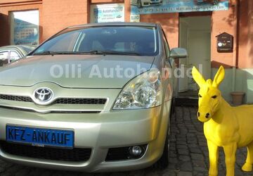 Toyota Corolla Verso 157.000 km 5.000 &euro; Magdeburg 39124