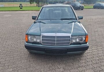 Mercedes-Benz 190 215.604 km 4.750 &euro; Neusses a Main. 96224