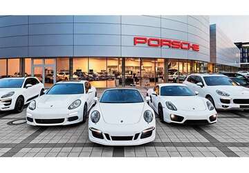 Porsche Panamera 24.365 km 135.490 &euro; Düsseldorf 40468