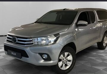 Toyota Hilux 176.400 km 26.980 &euro; Anklam 17389