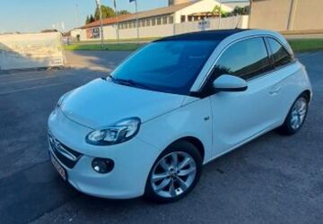 Opel Adam 89.000 km 8.999 &euro; Lauenförde 37697