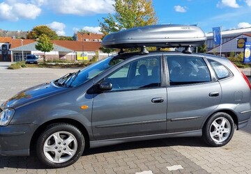 Nissan Almera Tino 220.000 km 2.500 &euro; Lübeck 23539