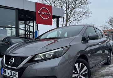 Nissan Leaf 55.183 km 13.190 &euro; Magdeburg 39120