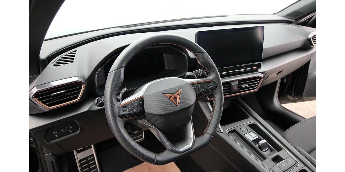 Cupra Leon Sportstourer e-HYBRID 6-DSG NAVI+LED+KAMERA 14.723 km 27.900 &euro; Hagenow 19230