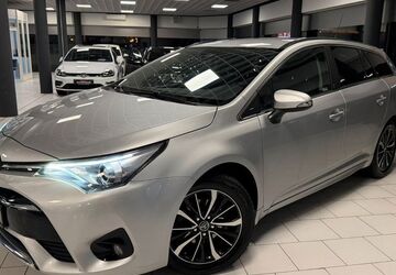 Toyota Avensis 122.542 km 15.990 &euro; Köln 51149