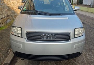 Audi A2 183.000 km 4.600 &euro; Gengenbach 77723
