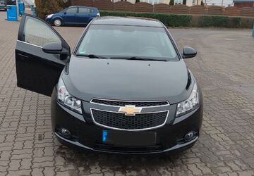 Chevrolet Cruze 122.584 km 7.990 &euro; Halle Saale 06122
