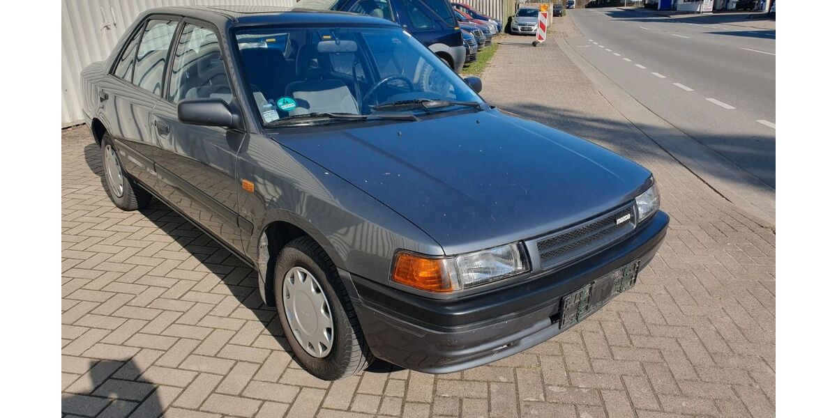 Mazda 323 184.000 km 2.999 &euro; Melle 49324